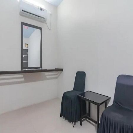 Tw Penginapan Syariah 호텔 치안주르 외부 사진
